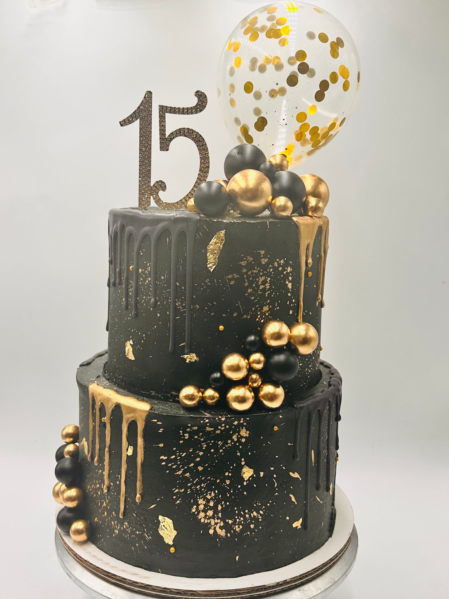 10/12 inch tiered cake